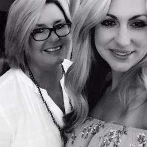 Meet your Posher, Dena